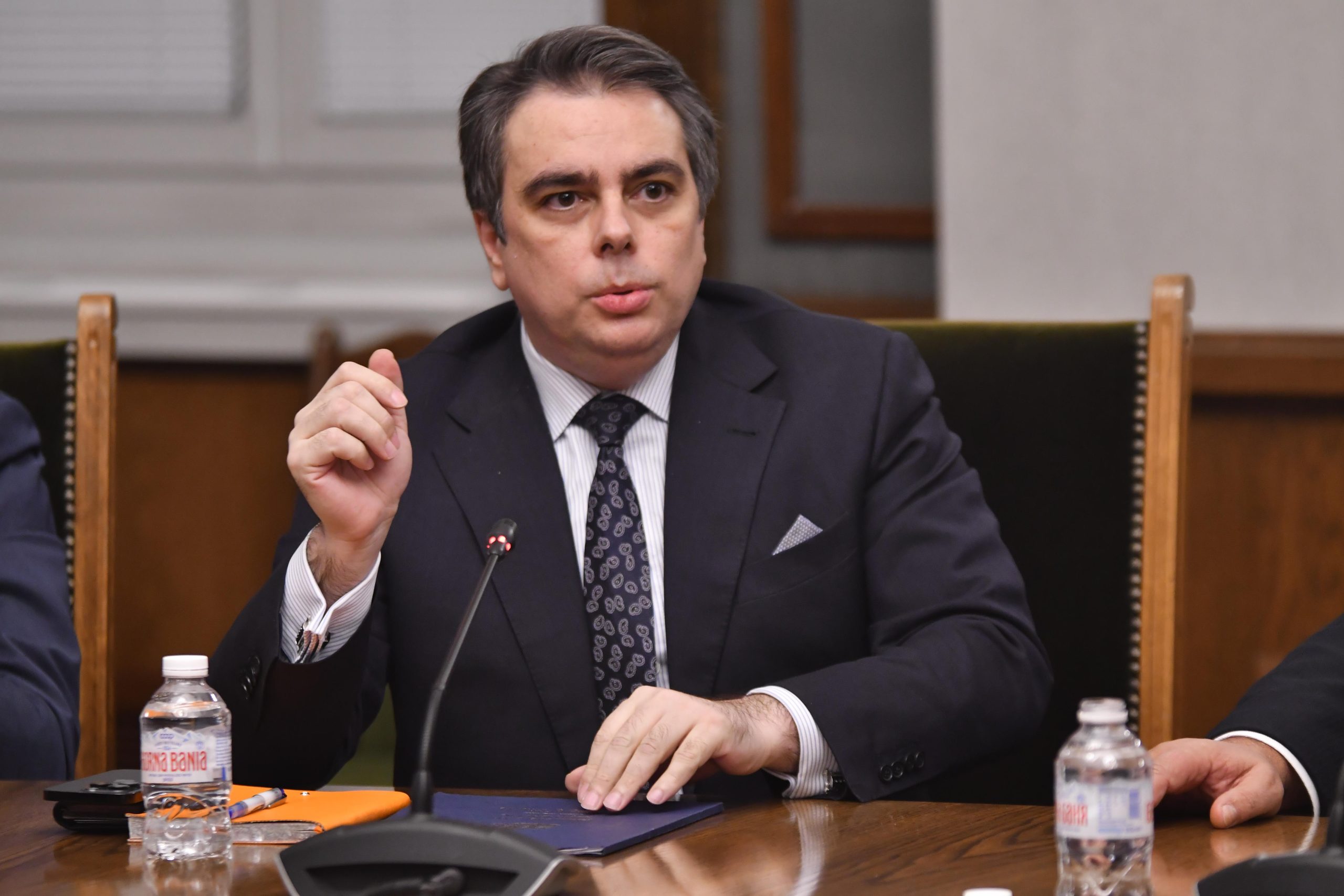 България очаква еврозоната да не допуска политически субективизъм а да