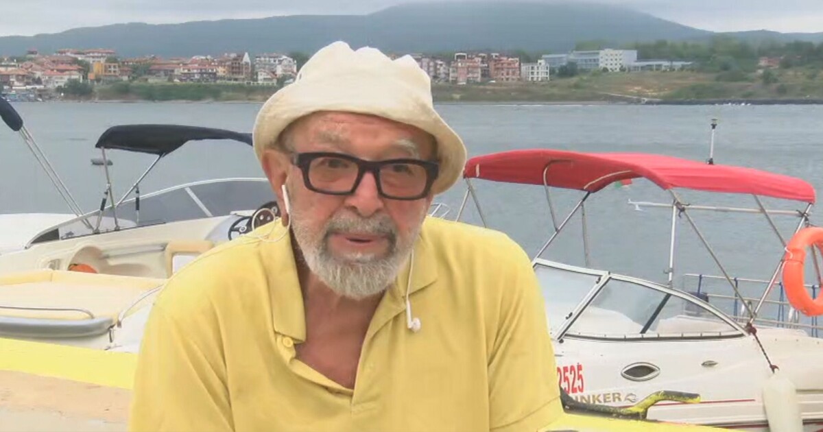 Най-известният български мореплавател Дончо Папазов, който кръстоса с яхтата си