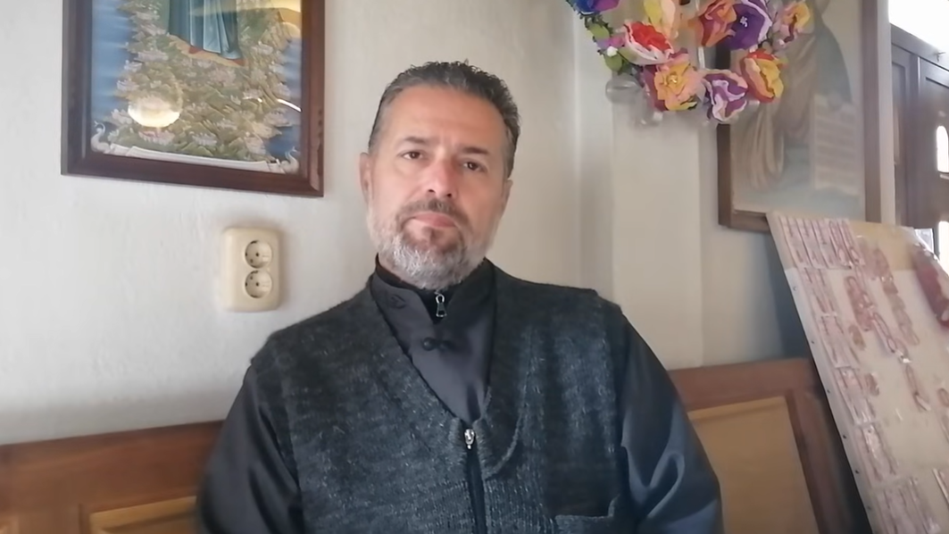 Сливенският свещеник отец Иван е приет в реанимация в МБАЛ