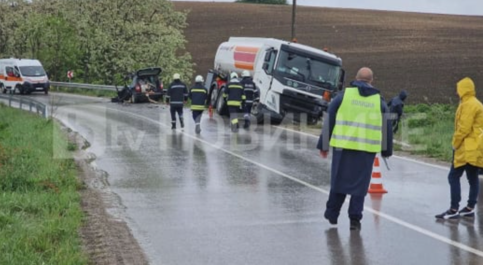 Катастрофа затвори пътя край врачанското село Долна Кремена на републикански