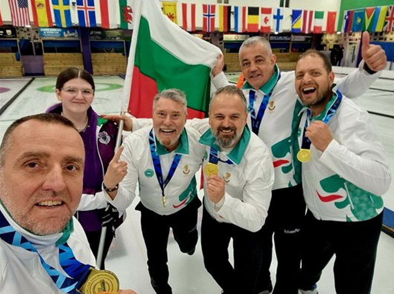 Мъжкият национален отбор на България по кърлинг в състав Рето